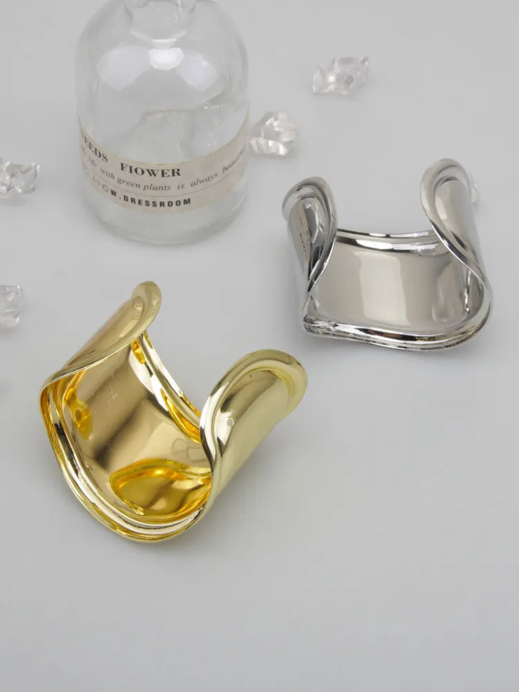 Riolio Metal Wave Asymmetry Openings Bracelet Europe Temperament Exaggerated Fashion Personality Wide Bracelet Jewelry