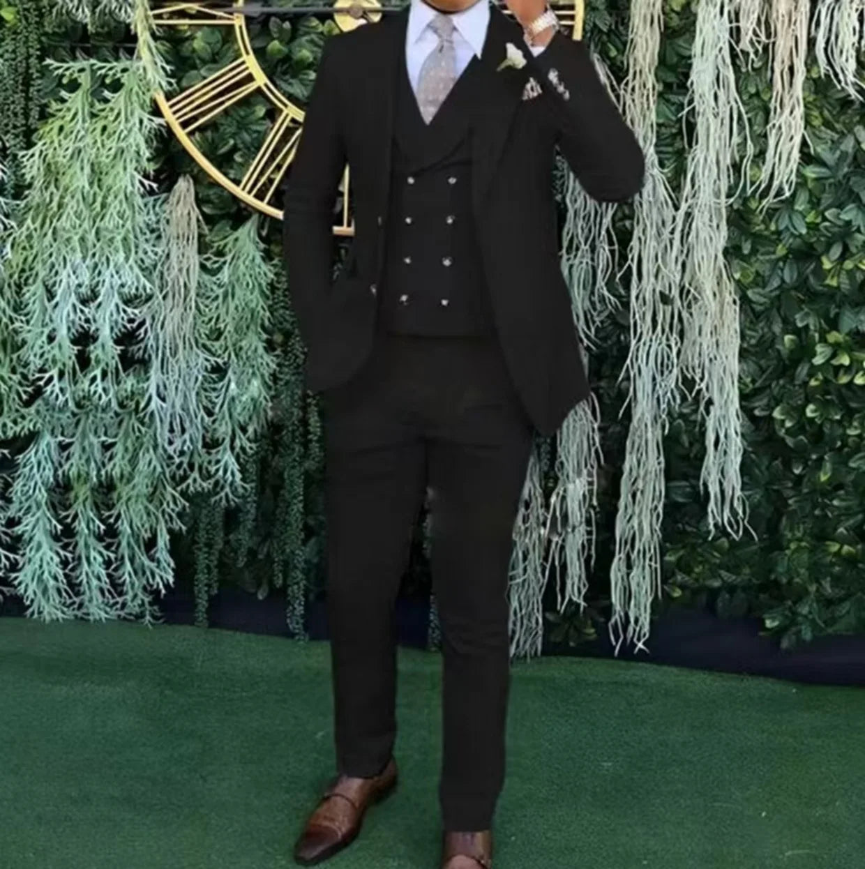 Riolio prom outfits for guys Men's Slim-fit Three-piece Suit,Three-piece Set of Vest, Blazer and Trousers, Ideal for Weddings, Business and Formal Occasions