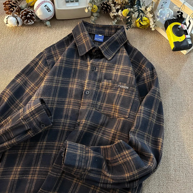 Riolio American Retro Plaid irt Men's Long Sve Loose Outerwear Casual Trendy Brand New 2024 Loose Fit Men's irt