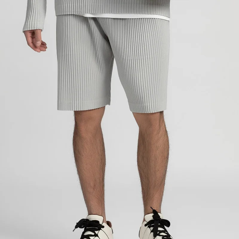 Riolio Summer Shorts Men Oversized Fashion Casual Pleated Shorts Men Japanese Streetwear Loose Ice Silk Shorts Mens Beach Shorts M-2XL