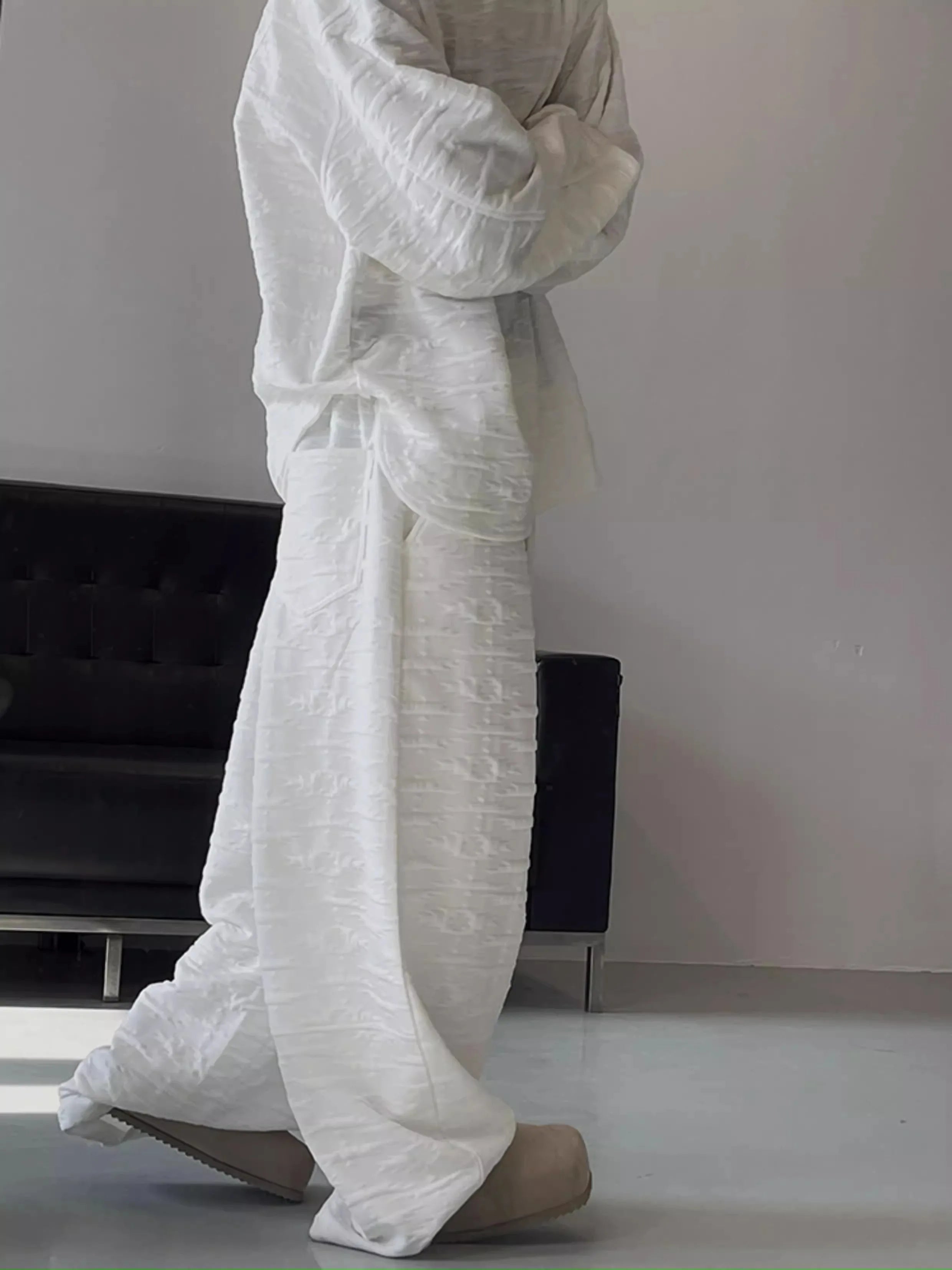 Riolio Kpop Tracksuit Retro Loose Three-dimensional Set Ethnic Jacquard Milk White Sports Suit American Casual High-end Wear