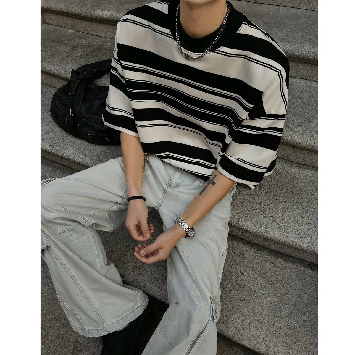 Riolio Men Black White Stripe Tshirt Man Loose Fit O Neck Casual Streetwear Fashion Soft Cotton Relaxed Summer Tee Shirt Striped Top