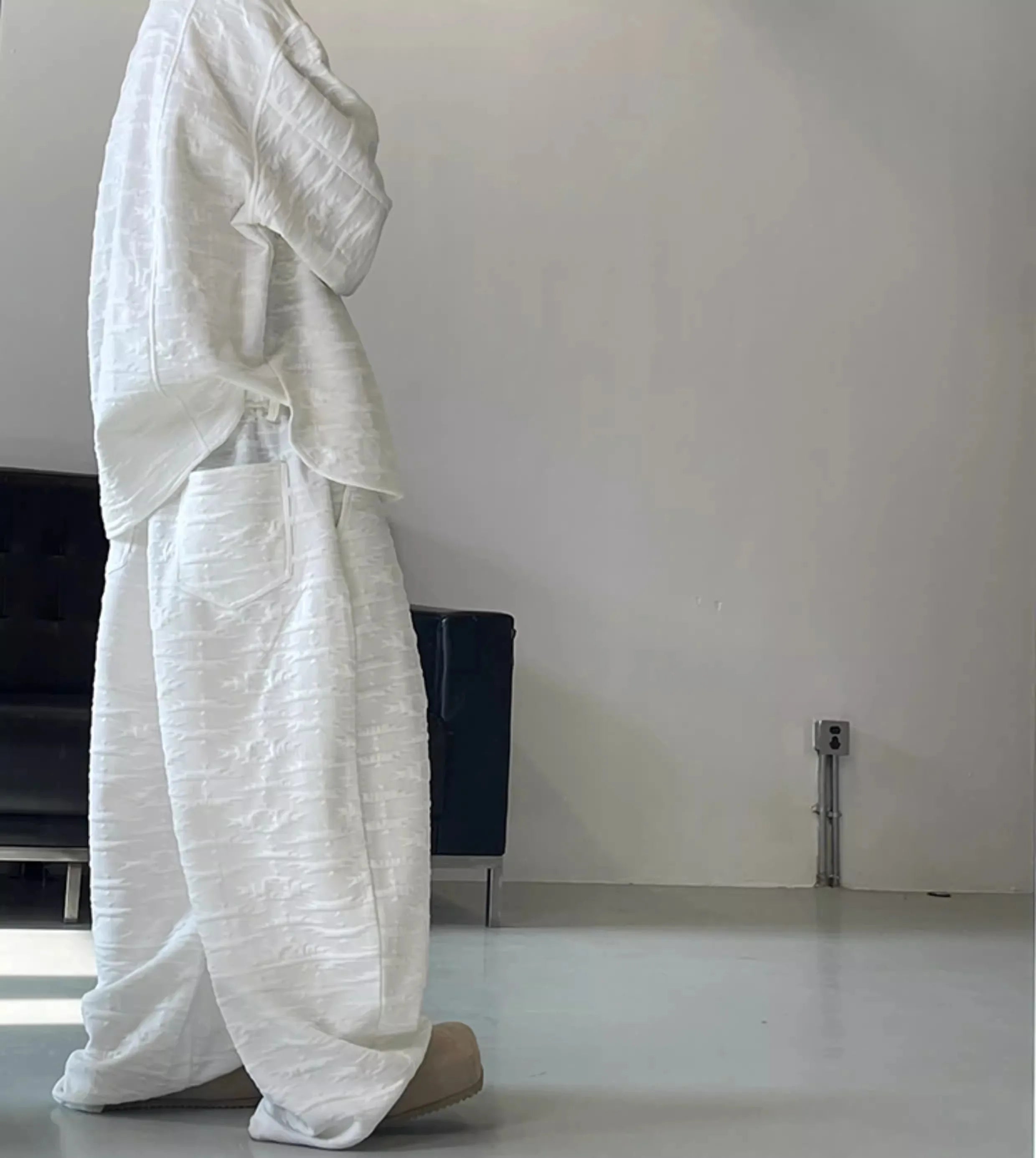 Riolio Kpop Tracksuit Retro Loose Three-dimensional Set Ethnic Jacquard Milk White Sports Suit American Casual High-end Wear