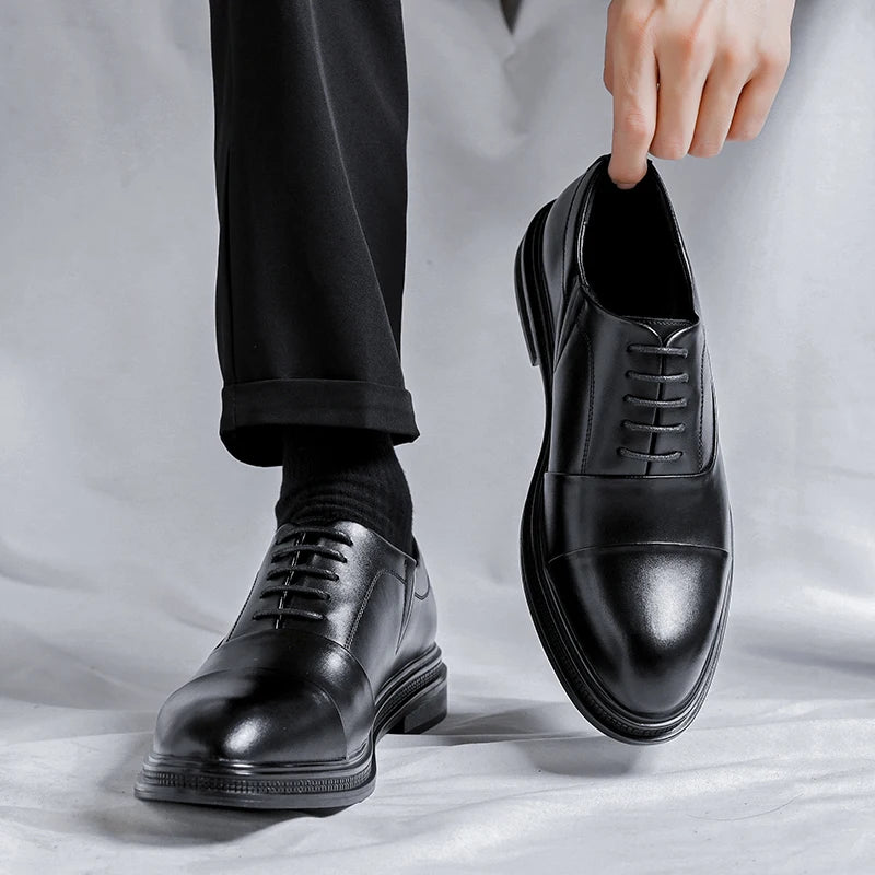 Riolio Brand Men Genuine Leather Shoes Black Wedding Bride For Formal Party Dress OEM Italian Men Shoes Casual Soft Casual Shoes