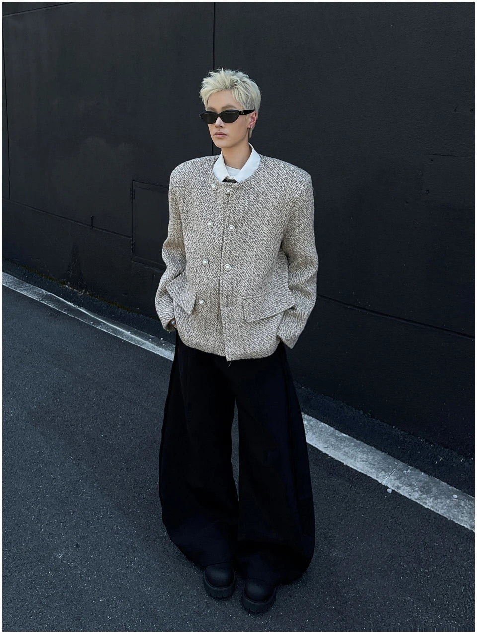 Riolio Male Elegant O-neck Blazer Coat High-end Shoulder Pad Collarless Jacket American Autumn Button Short Suit Jacket Handsome Top