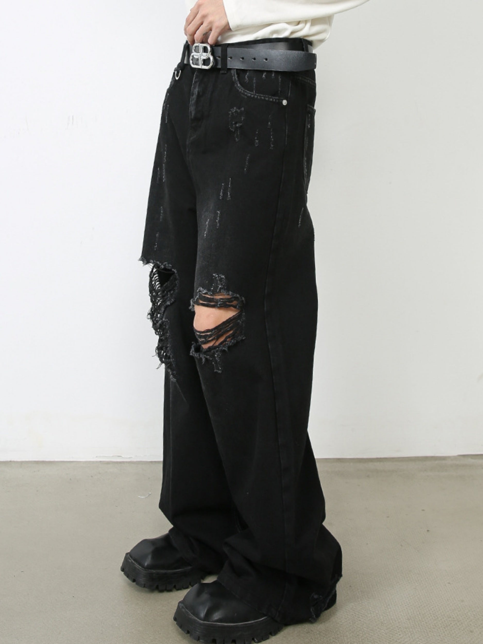 Riolio Men's Black Ripped Jeans - Distressed Denim, Loose Fit, Cotton Blend, Casual Streetwear for Skateboarding & Parties