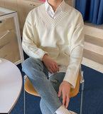 Riolio - V-NECK SWEATER - chill guy 90s fashion mens fashion