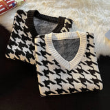 Riolio Men Houndstooth Sweater Vests Vintage Sleeveless V-neck Knitwear College Students Couple Loose Outwear Suester Para Hombre Chic