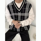 Riolio  College Style Knitted Vest Men's Thin V-neck Outer Wear Black and White Plaid Temperament Sweater
