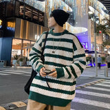 Riolio  Round neck casual and fashionable knit sweater trendy and popular winter pullover for men loose fit long sleeves striped