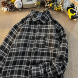 Riolio American Retro Plaid irt Men's Long Sve Loose Outerwear Casual Trendy Brand New 2024 Loose Fit Men's irt