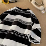 Riolio Japanese Summer Retro Men and Women Trend Striped Round Neck Short Sleeved Couple Loose Personality Casual T-shirt Harajuku Top