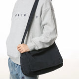 Riolio  Men'S Minimalist Large Capacity Messenger Bag, Casual Shoulder Bag, Suitable for Vacation, Outdoor Activities, Daily Commuting