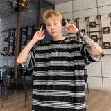 Riolio Hip hop men and women trendy high street personality black striped round neck short sleeved couple loose retro casual T-shirt