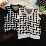 Men Houndstooth Sweater Vests Vintage Sleeveless V-neck Knitwear College Students Couple Loose Outwear Suester Para Hombre Chic